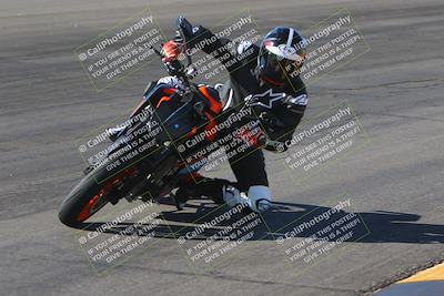 media/Nov-06-2023-Moto Forza (Mon) [[ce023d0744]]/3-Intermediate Group/Session 2 (Bowl)/